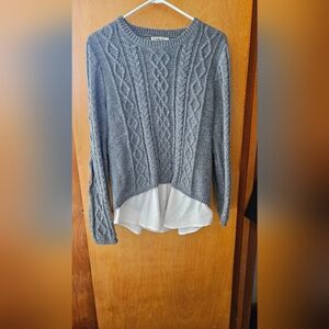 Grey Plaidded Stiching Sweater
